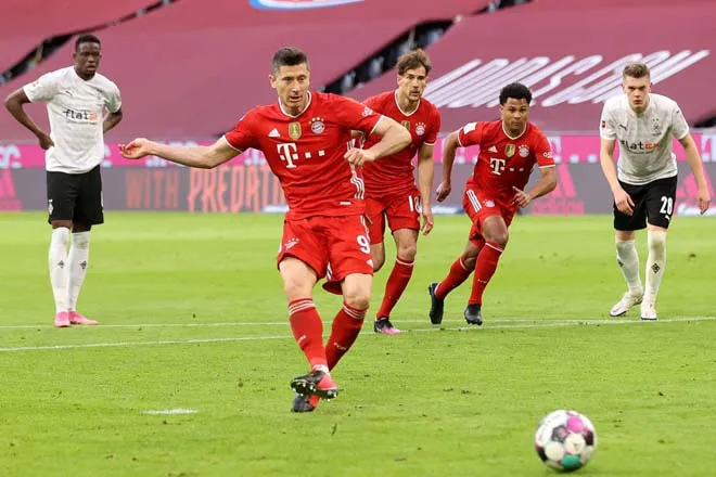 10 cầu thủ có thu nhập cao nhất thế giới 2021: Ronaldo vô đối - Ảnh 6. 10 cầu thủ có thu nhập cao nhất thế giới 2021: Ronaldo vô đối - Ảnh 6.