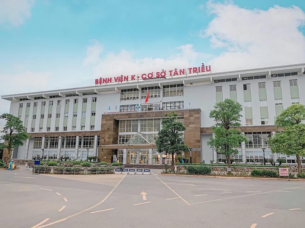 Gỡ bỏ phong toả Bệnh viện K cơ sở Tân Triều - Ảnh 2.
