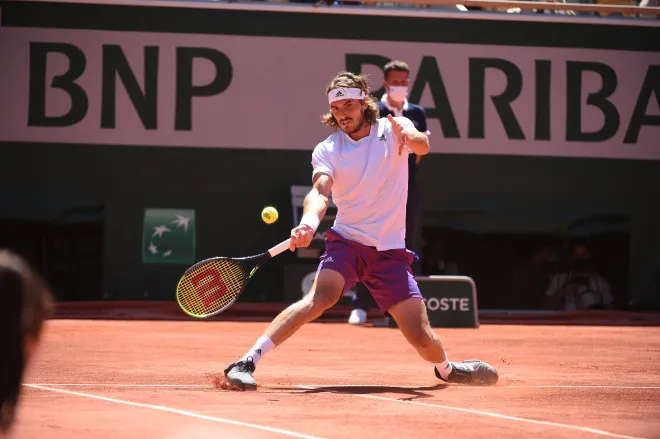 Ngược dòng ngoạn mục trước Tsitsipas, Djokovic vô địch Pháp mở rộng 2021 - Ảnh 3. Ngược dòng ngoạn mục trước Tsitsipas, Djokovic vô địch Pháp mở rộng 2021 - Ảnh 3.