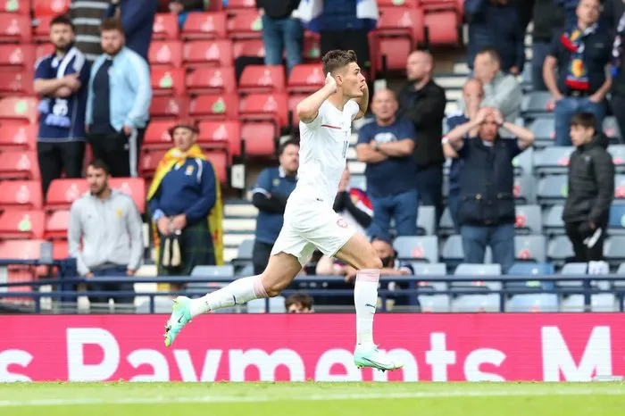 Patrik Schick - chủ nhân siêu phẩm từ giữa sân tại EURO 2020 là ai? - Ảnh 2.