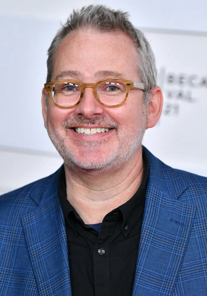 Phim t&agrave;i liệu về đầu bếp - người dẫn chương tr&igrave;nh danh tiếng Anthony Bourdain: Bi thảm v&agrave; lấp l&aacute;nh - Ảnh 2.