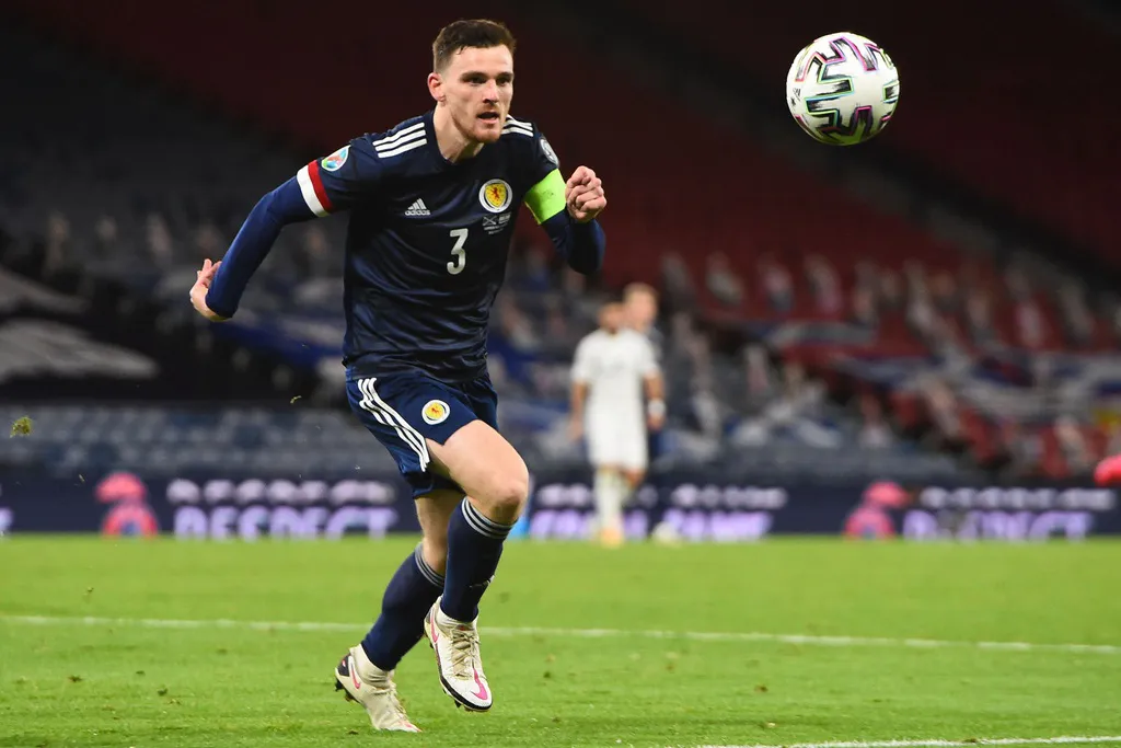 ĐT Anh - ĐT Scotland và sắc màu giải Ngoại hạng Anh - Ảnh 1. ĐT Anh - ĐT Scotland và sắc màu giải Ngoại hạng Anh - Ảnh 1.