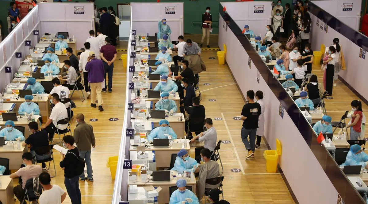 T&iacute;nh hai mặt của giải ph&aacute;p bế quan tỏa cảng ngừa COVID-19 - Ảnh 1.