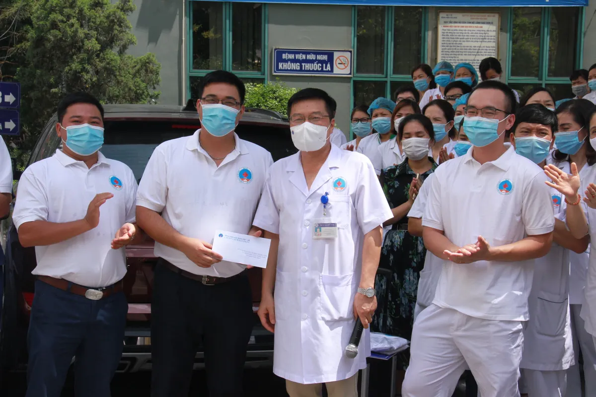 12 y, bác sĩ Bệnh viện Hữu Nghị Việt - Xô chi viện Bắc Giang chống dịch - Ảnh 1.