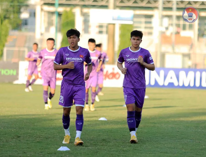Trung vệ Đoàn Anh Việt tự tin cạnh tranh vị trí tại U22 Việt Nam - Ảnh 1. Trung vệ Đoàn Anh Việt tự tin cạnh tranh vị trí tại U22 Việt Nam - Ảnh 1.
