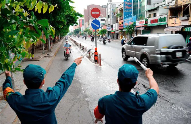 Quy trình khai báo y tế điện tử cho người dân ra, vào quận Gò Vấp, TP Hồ Chí Minh - Ảnh 2.