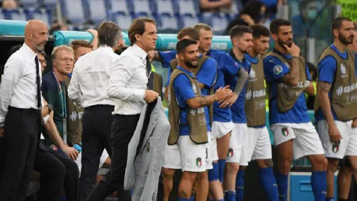 Mancini nói gì khi cùng ĐT Italia toàn thắng tại vòng bảng? - Ảnh 2. Mancini nói gì khi cùng ĐT Italia toàn thắng tại vòng bảng? - Ảnh 2.
