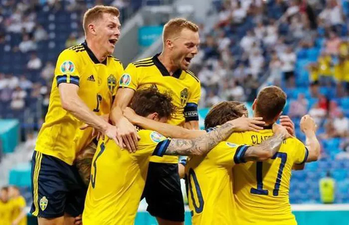 Thụy Điển - Ukraine: Khó có bất ngờ | Vòng 1/8 UEFA EURO 2020 - Ảnh 2. Thụy Điển - Ukraine: Khó có bất ngờ | Vòng 1/8 UEFA EURO 2020 - Ảnh 2.