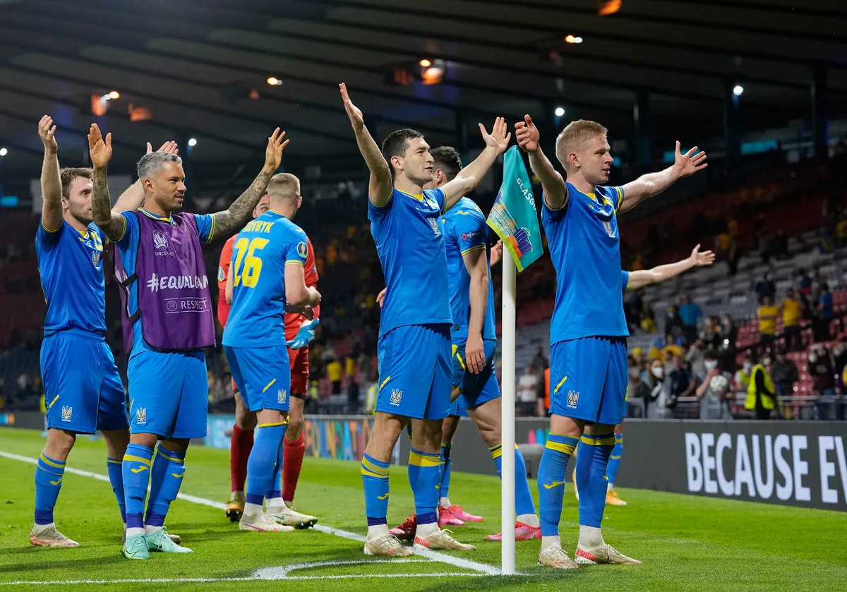 Xác định các cặp đấu và lịch thi đấu tứ kết UEFA EURO 2020: Chờ Bỉ so tài Italia - Ảnh 4. Xác định các cặp đấu và lịch thi đấu tứ kết UEFA EURO 2020: Chờ Bỉ so tài Italia - Ảnh 4.