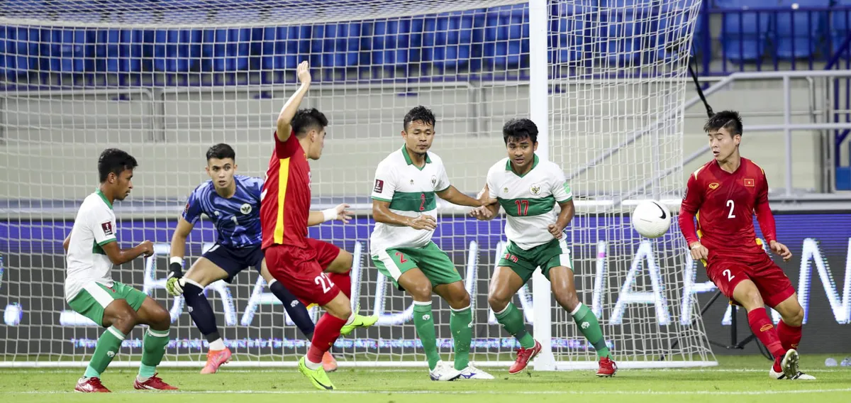 Chủ tịch nước thưởng 1 tỷ đồng động viên đội tuyển Việt Nam - Ảnh 1. Chủ tịch nước thưởng 1 tỷ đồng động viên đội tuyển Việt Nam - Ảnh 1.
