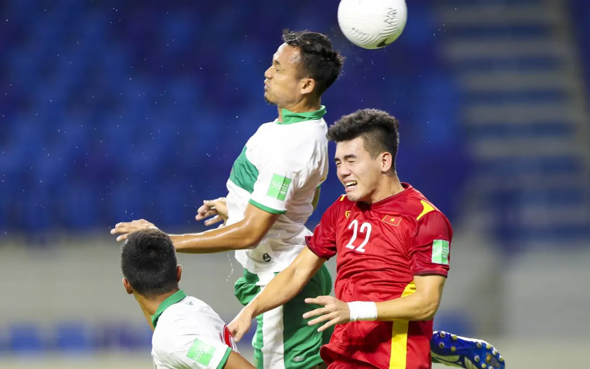Chủ tịch nước thưởng 1 tỷ đồng động viên đội tuyển Việt Nam - Ảnh 2. Chủ tịch nước thưởng 1 tỷ đồng động viên đội tuyển Việt Nam - Ảnh 2.