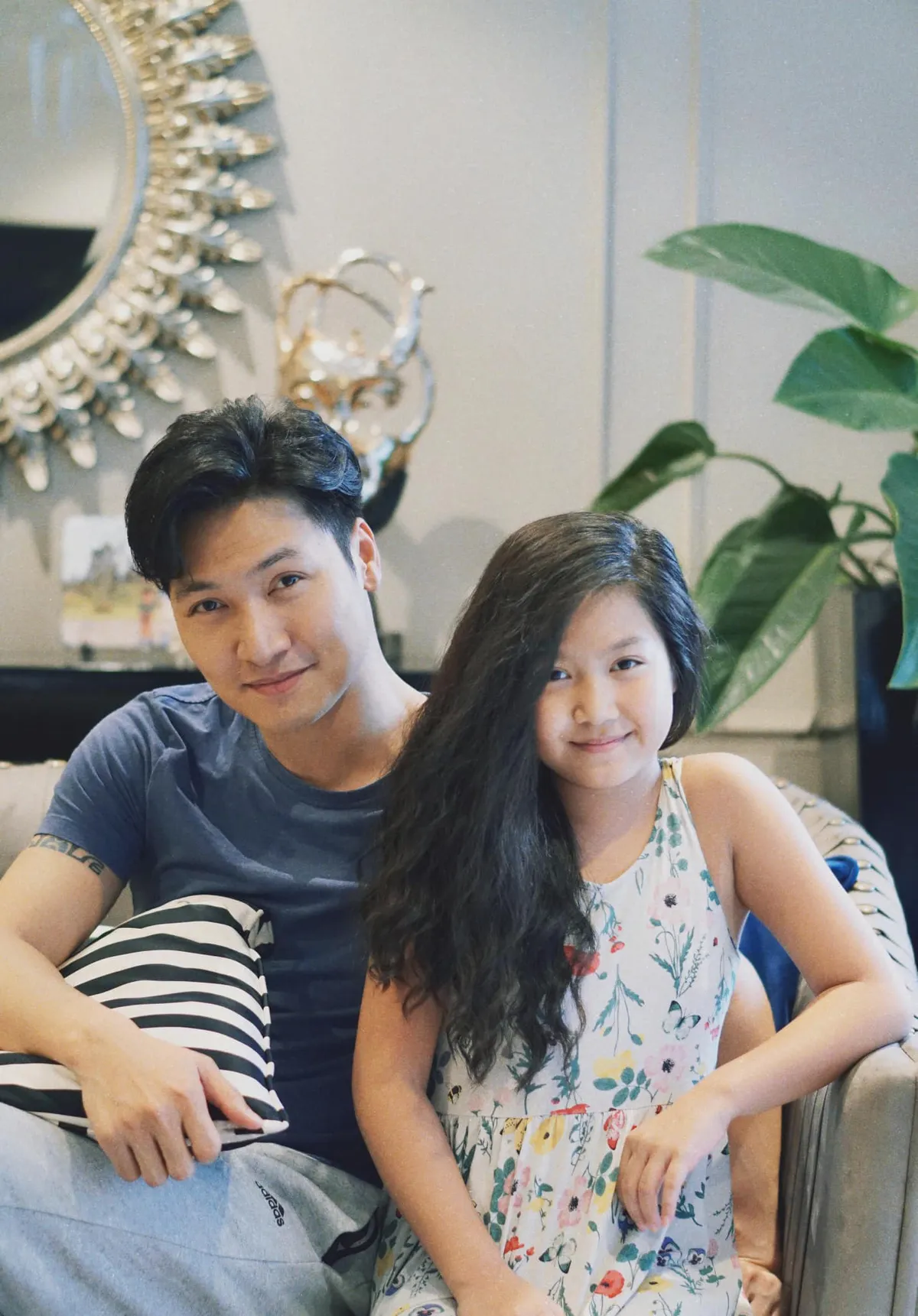 Mạnh Trường khoe ảnh hồi b&eacute;, được khen giống hệt b&eacute; Chip - Ảnh 9.