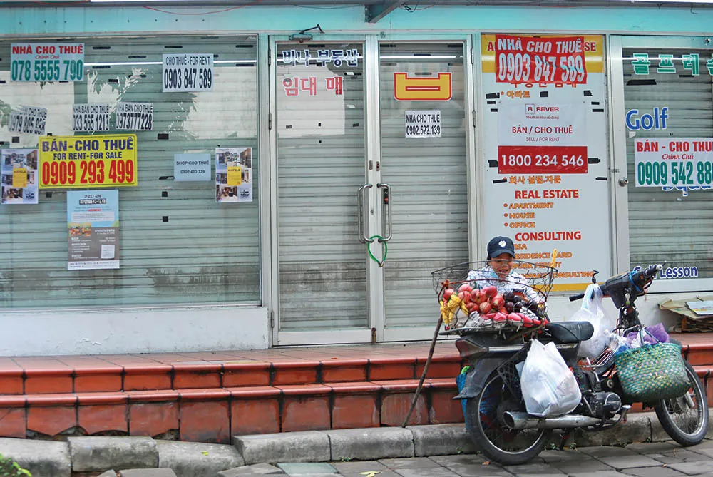 Mặt bằng cho thuê mất giá, khách thuê dẫn dắt thị trường - Ảnh 1.