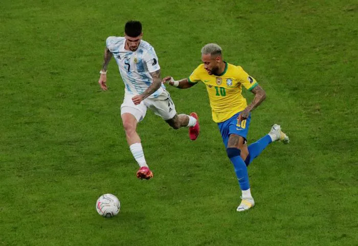 Neymar bật khóc khi Brazil thất bại tại chung kết Copa America 2021 - Ảnh 2. Neymar bật khóc khi Brazil thất bại tại chung kết Copa America 2021 - Ảnh 2.