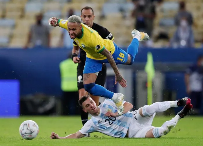Neymar bật khóc khi Brazil thất bại tại chung kết Copa America 2021 - Ảnh 5. Neymar bật khóc khi Brazil thất bại tại chung kết Copa America 2021 - Ảnh 5.