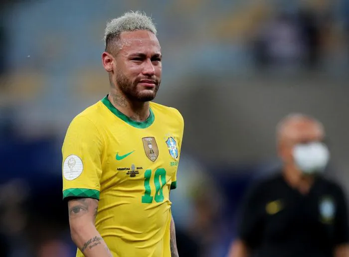 Neymar bật khóc khi Brazil thất bại tại chung kết Copa America 2021 - Ảnh 6. Neymar bật khóc khi Brazil thất bại tại chung kết Copa America 2021 - Ảnh 6.