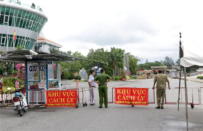 Các tỉnh, thành phía Nam sẵn sàng triển khai thực hiện giãn cách xã hội - Ảnh 3.