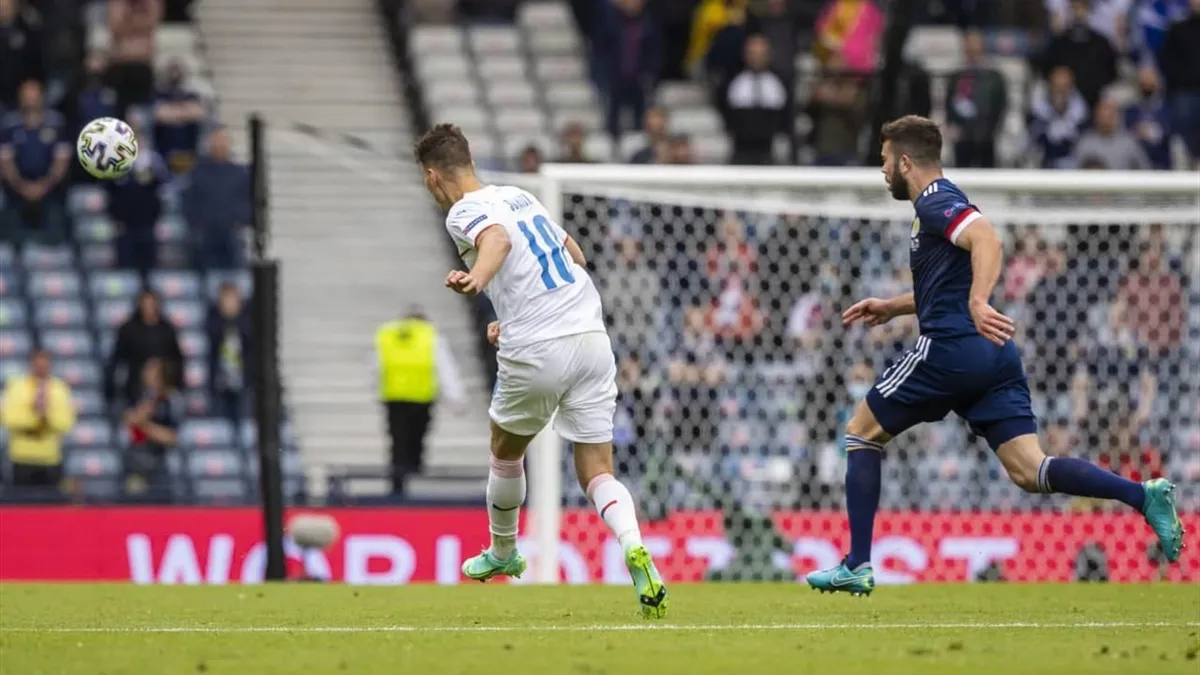 Patrik Schick gửi lời chúc tới Cristiano Ronaldo - Ảnh 2. Patrik Schick gửi lời chúc tới Cristiano Ronaldo - Ảnh 2.