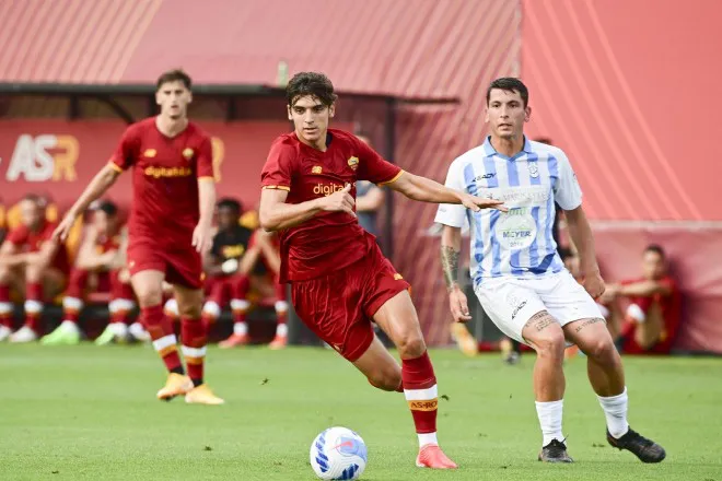 Roma đại thắng 10-0 trong ngày Mourinho ra mắt - Ảnh 2. Roma đại thắng 10-0 trong ngày Mourinho ra mắt - Ảnh 2.