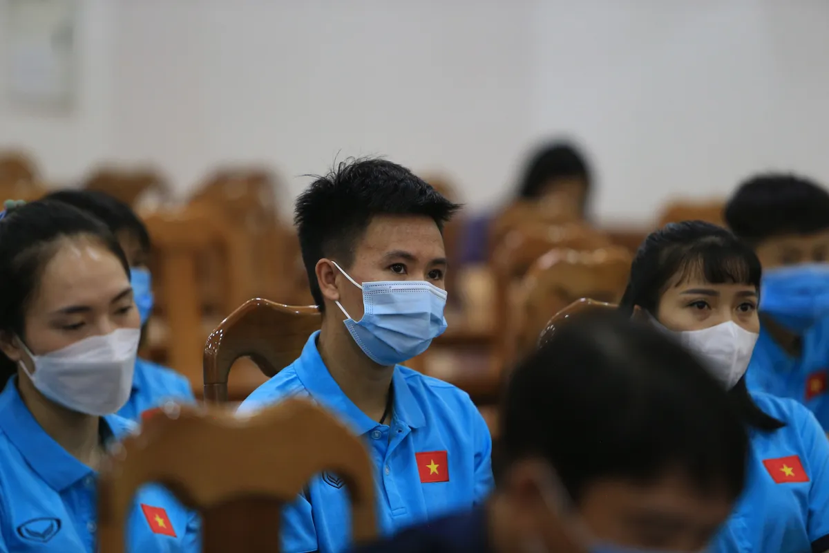 ĐT nữ Việt Nam kiểm tra y tế theo quy định trong ngày đầu hội quân - Ảnh 3. ĐT nữ Việt Nam kiểm tra y tế theo quy định trong ngày đầu hội quân - Ảnh 3.
