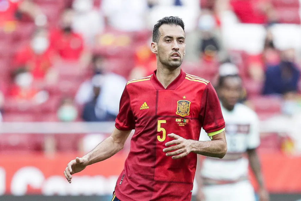 Dấu ấn của các cầu thủ phòng ngự tại vòng 1/8 UEFA EURO - Ảnh 3. Dấu ấn của các cầu thủ phòng ngự tại vòng 1/8 UEFA EURO - Ảnh 3.