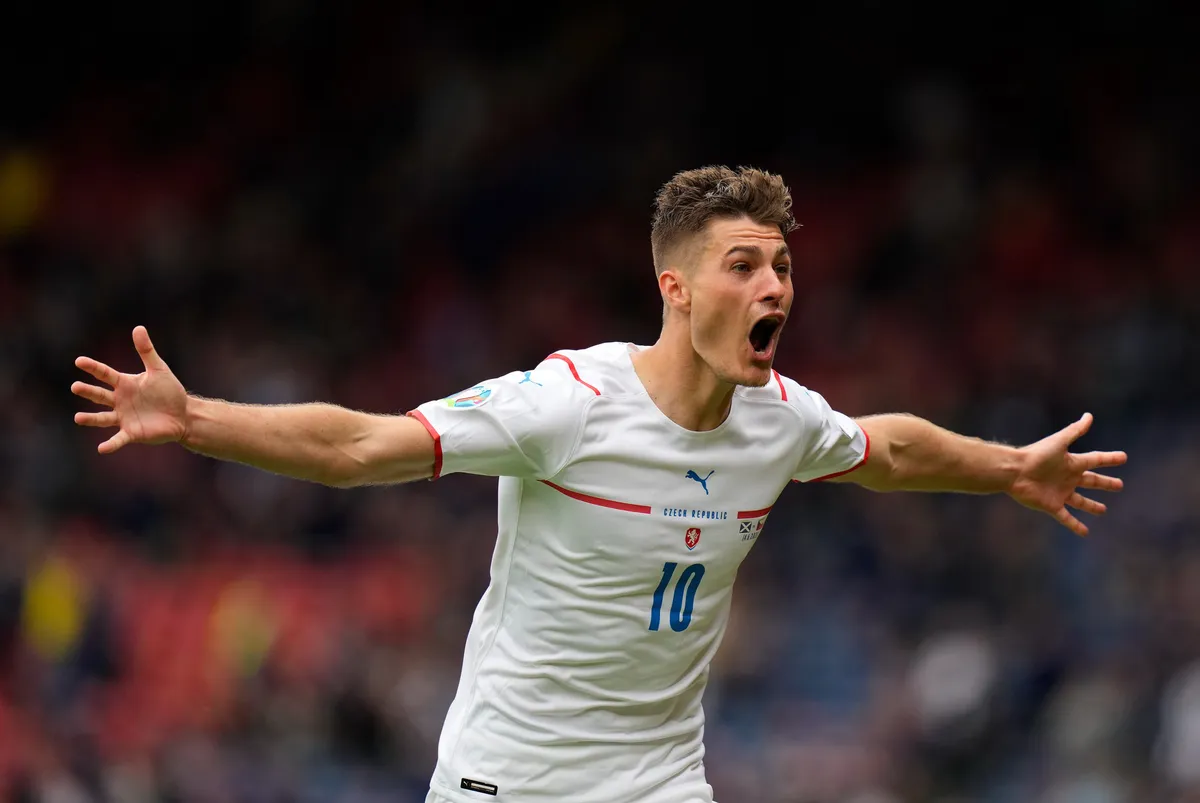 Những ngôi sao hứa hẹn tỏa sáng ở vòng tứ kết EURO 2020 - Ảnh 4. Những ngôi sao hứa hẹn tỏa sáng ở vòng tứ kết EURO 2020 - Ảnh 4.