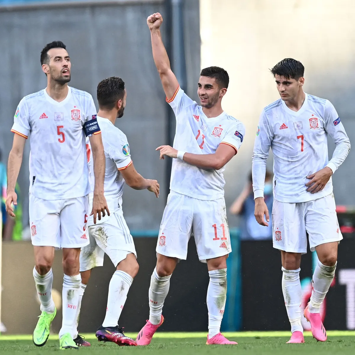 Những ngôi sao hứa hẹn tỏa sáng ở vòng tứ kết EURO 2020 - Ảnh 1. Những ngôi sao hứa hẹn tỏa sáng ở vòng tứ kết EURO 2020 - Ảnh 1.