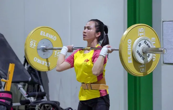 Cử tạ Việt Nam mất một suất dự Olympic Tokyo - Ảnh 1. Cử tạ Việt Nam mất một suất dự Olympic Tokyo - Ảnh 1.