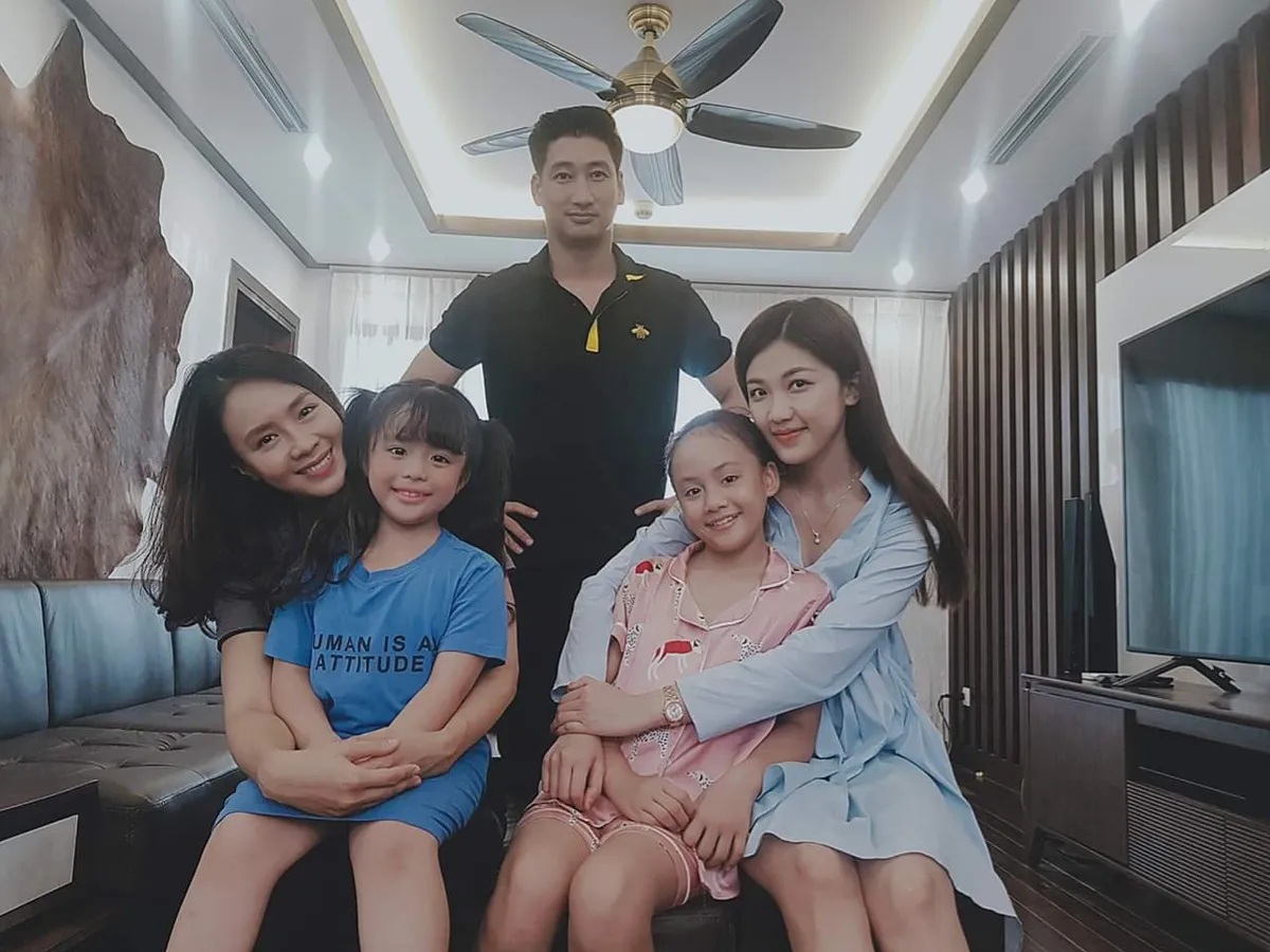 Diễn viên nhí gây sốt từ Hương vị tình thân sang Mùa hoa tìm lại - Ảnh 16.