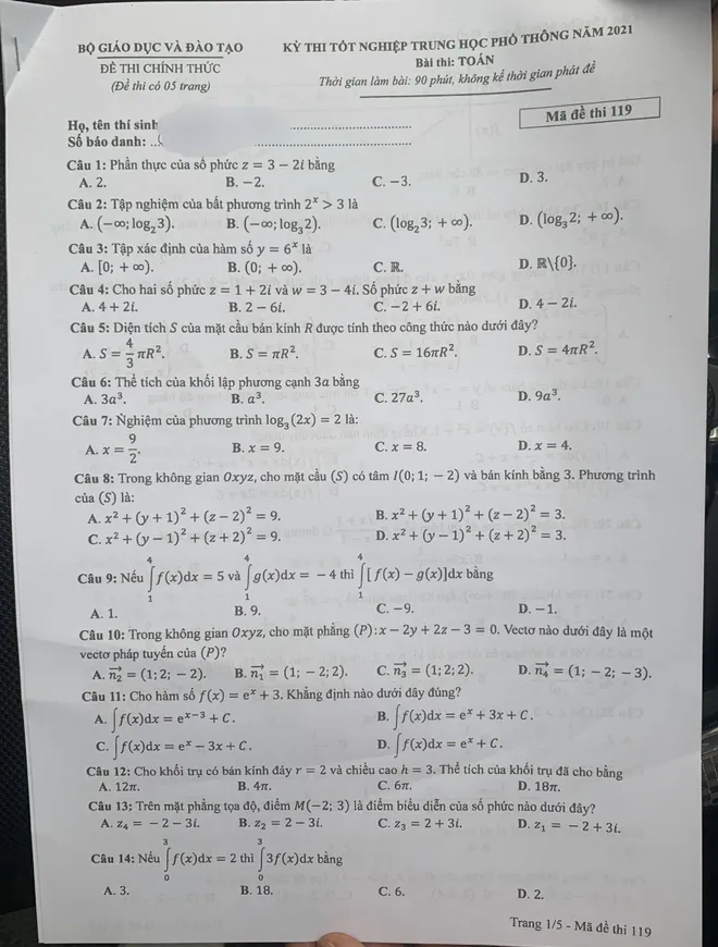 Đề thi môn Toán kỳ thi tốt nghiệp THPT 2021 - Ảnh 1.