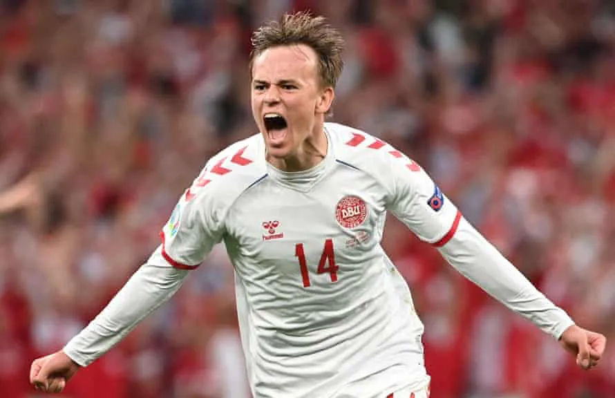 Những cầu thủ bước ra ánh sáng từ UEFA EURO 2020 - Ảnh 1. Những cầu thủ bước ra ánh sáng từ UEFA EURO 2020 - Ảnh 1.