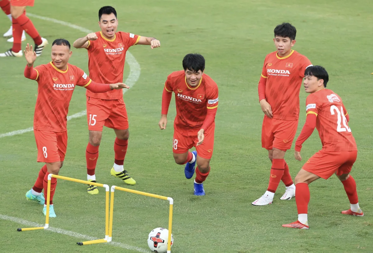 ĐT Việt Nam vẫn sẽ đá trên sân Mỹ Đình tại Vòng loại World Cup 2022 - Ảnh 2. ĐT Việt Nam vẫn sẽ đá trên sân Mỹ Đình tại Vòng loại World Cup 2022 - Ảnh 2.