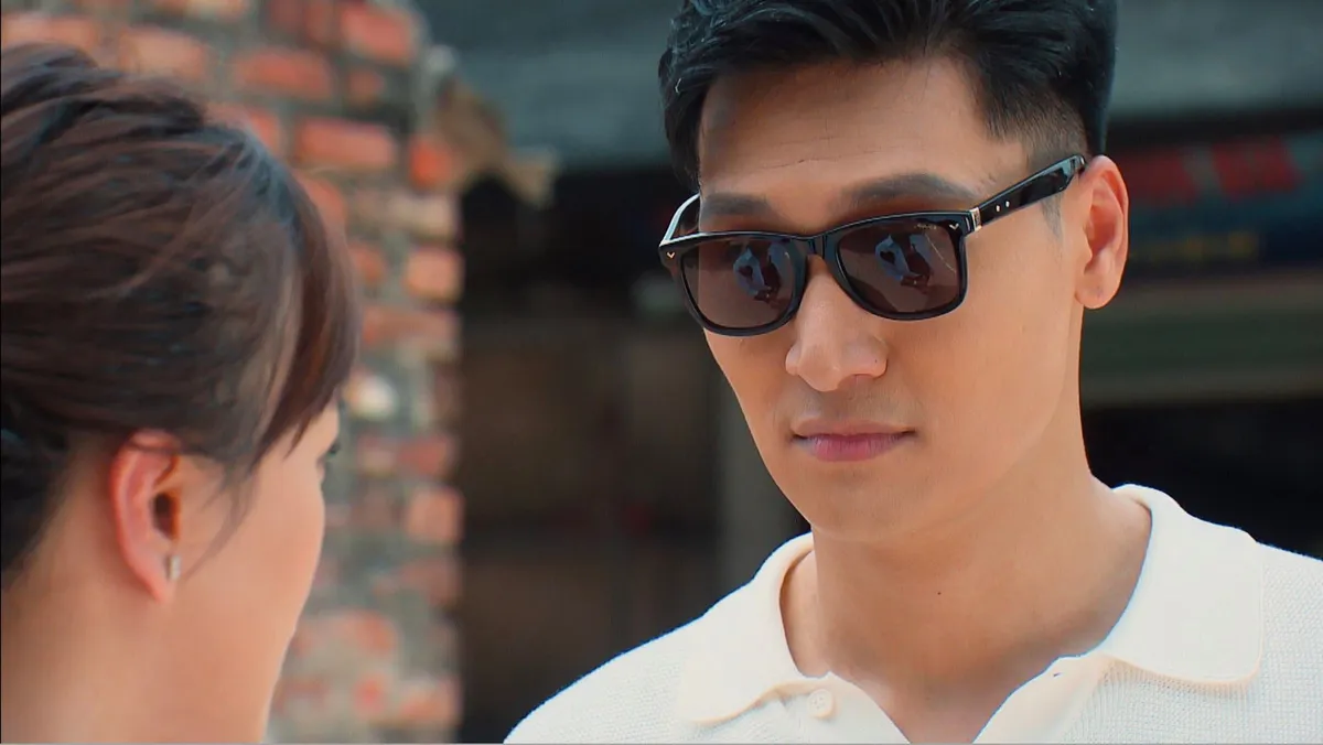 Hương vị t&igrave;nh th&acirc;n phần 2 - Tập 12: Long giở th&iacute;nh cũ giữa chợ, vẫn khiến Nam rung động v&igrave; k&yacute; ức &ugrave;a về? - Ảnh 13.