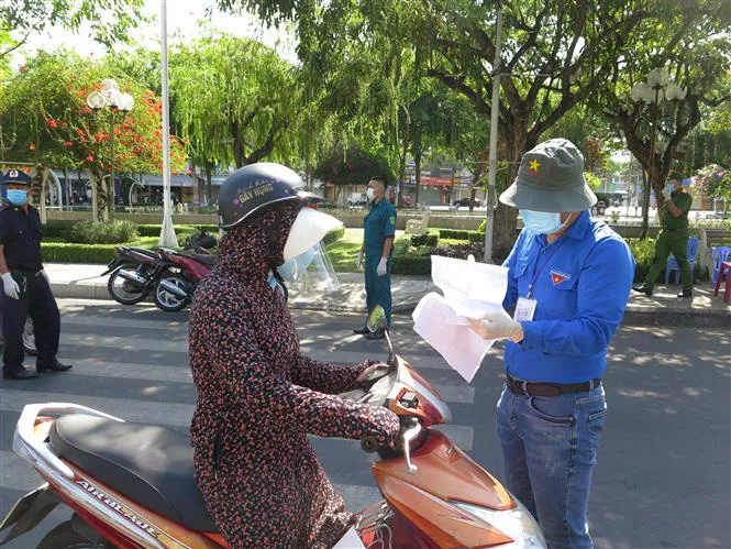 TP Nha Trang cách ly toàn xã hội 7 ngày - Ảnh 2.