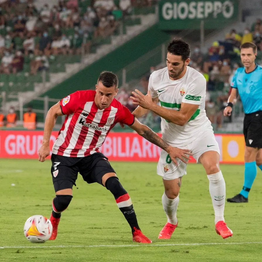 Villarreal chia điểm trên sân nhà trước Granada | Vòng 1 La Liga 2021/22 - Ảnh 3. Villarreal chia điểm trên sân nhà trước Granada | Vòng 1 La Liga 2021/22 - Ảnh 3.