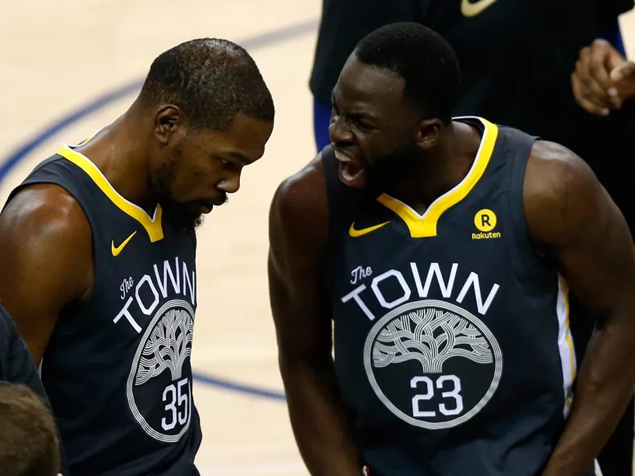 Cuộc trò chuyện thú vị giữa Draymond Green và Kevin Durant - Ảnh 1. Cuộc trò chuyện thú vị giữa Draymond Green và Kevin Durant - Ảnh 1.