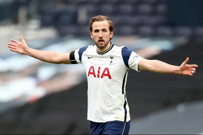 Manchester City nhắm Robert Lewandowski nếu không mua được Harry Kane - Ảnh 1. Manchester City nhắm Robert Lewandowski nếu không mua được Harry Kane - Ảnh 1.
