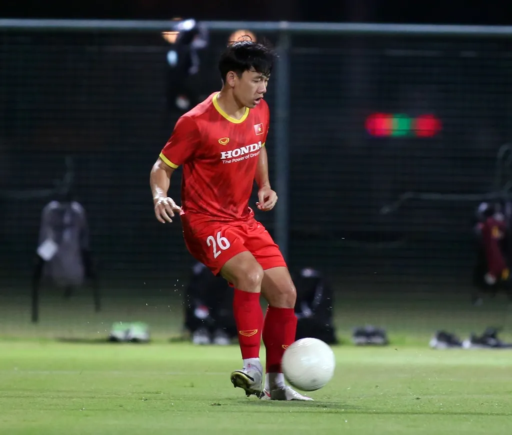 Minh Vương bị chấn thương dây chằng, lỡ cơ hội sang Ả-rập Xê-út - Ảnh 2. Minh Vương bị chấn thương dây chằng, lỡ cơ hội sang Ả-rập Xê-út - Ảnh 2.