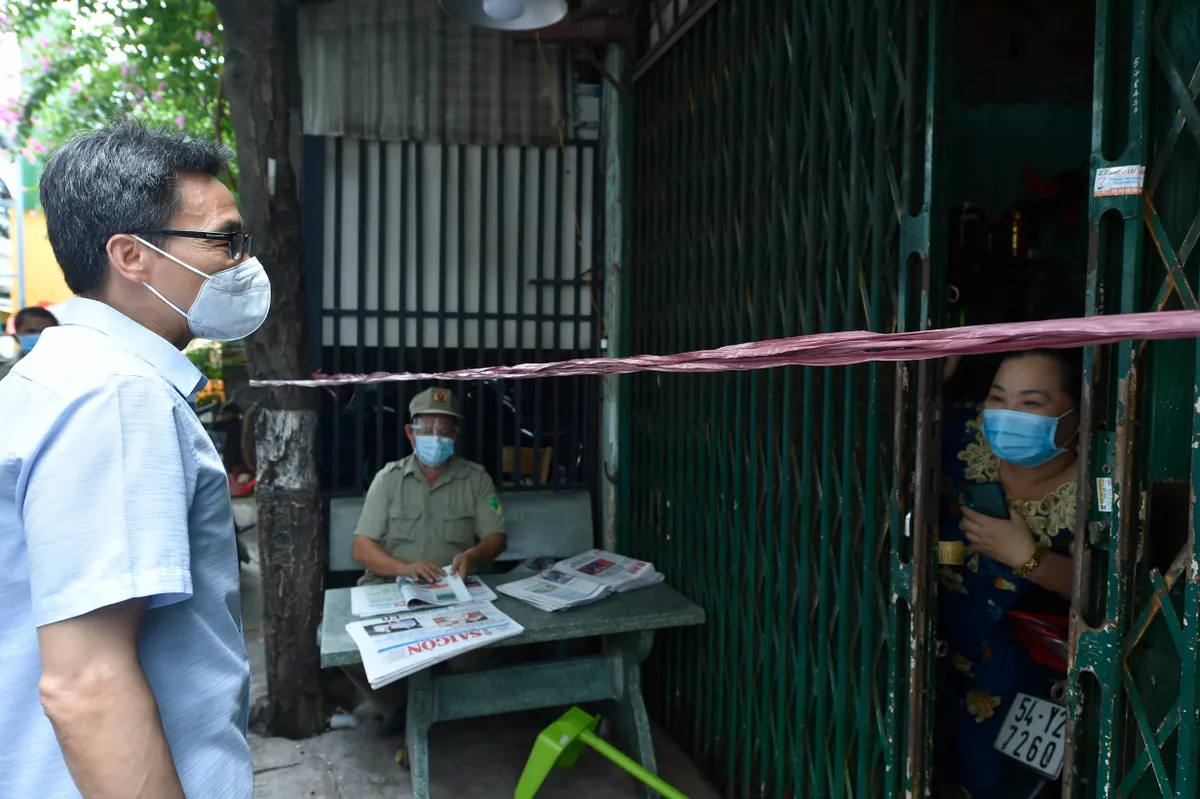 Phải chặt, s&aacute;t thực tiễn v&agrave; khẩn trương hơn nữa - Ảnh 4.