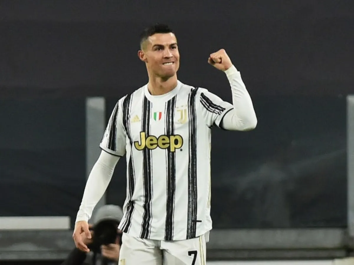 Cristiano Ronaldo đồng ý gia nhập Manchester City - Ảnh 2. Cristiano Ronaldo đồng ý gia nhập Manchester City - Ảnh 2.
