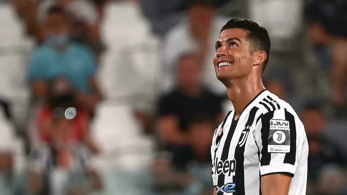 Ronaldo viết tâm thư chia tay Juventus - Ảnh 1. Ronaldo viết tâm thư chia tay Juventus - Ảnh 1.