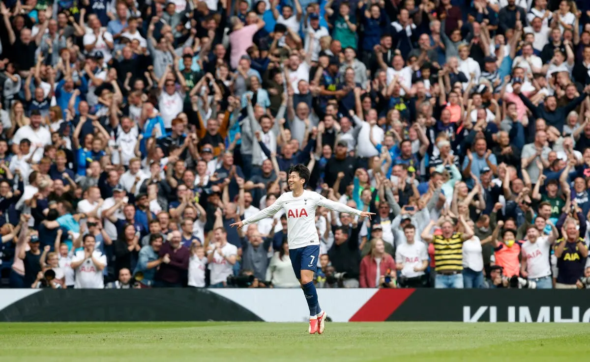 Son Heung Min lập công, Tottenham dẫn đầu Ngoại hạng Anh - Ảnh 1.
