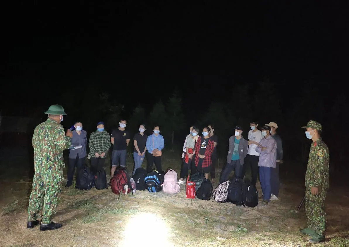 Hà Giang liên tiếp phát hiện nhiều vụ nhập cảnh trái phép - Ảnh 1.