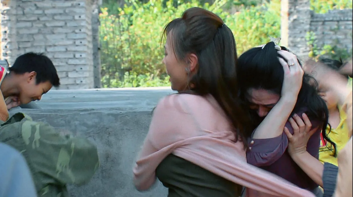 Hương vị t&igrave;nh th&acirc;n phần 2 - Tập 33: Nam được cả gia đ&igrave;nh chồng y&ecirc;u mến, Thy đố kỵ ra mặt - Ảnh 1.