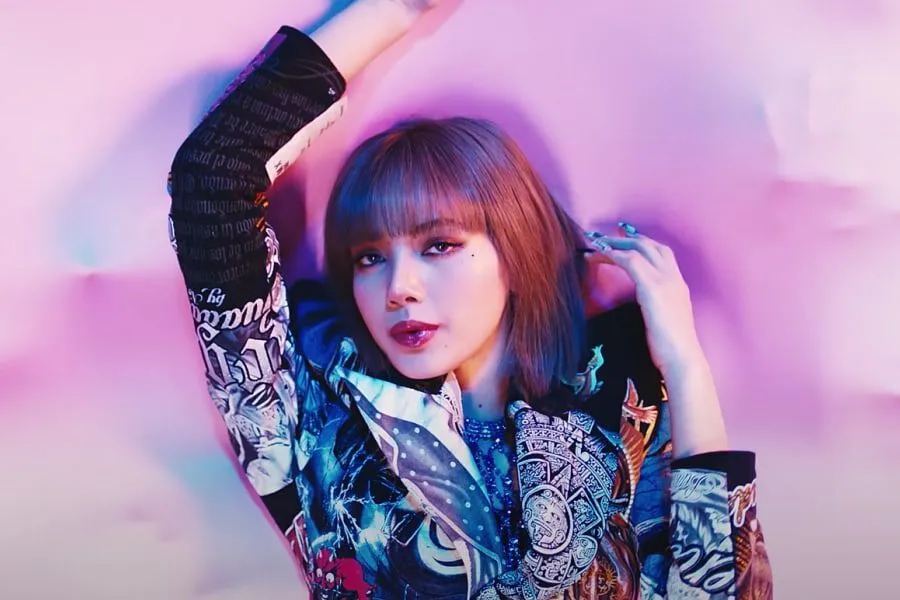 Nối gót thành viên cùng nhóm, Lisa (BLACKPINK) lọt top BXH Billboard Hot 100 - Ảnh 1.