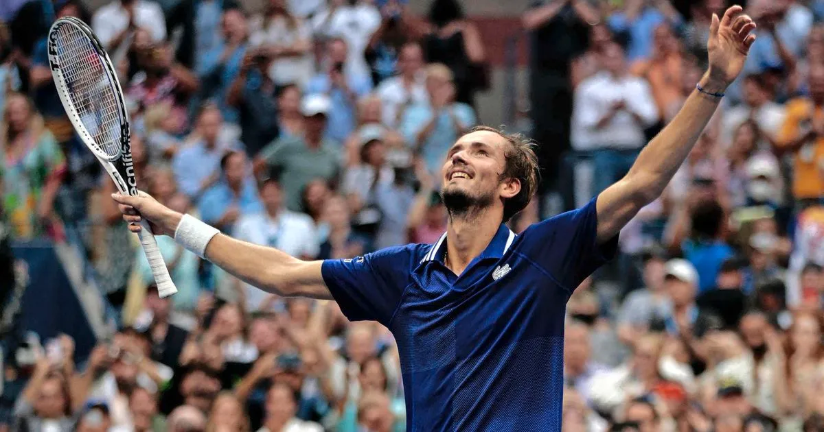 Đánh bại Djokovic, Medvedev lên ngôi vô địch Mỹ mở rộng 2021 - Ảnh 2.