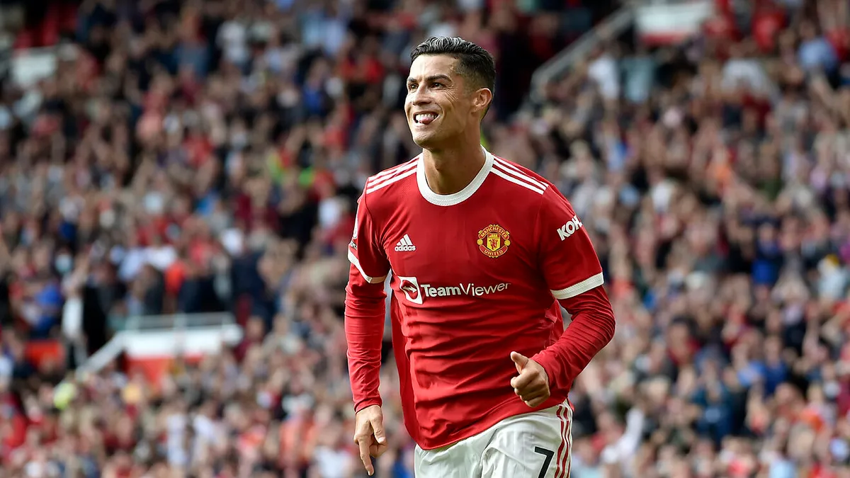 Bài phát biểu hùng hồn của Ronaldo khích lệ cầu thủ Man Utd - Ảnh 1. Bài phát biểu hùng hồn của Ronaldo khích lệ cầu thủ Man Utd - Ảnh 1.