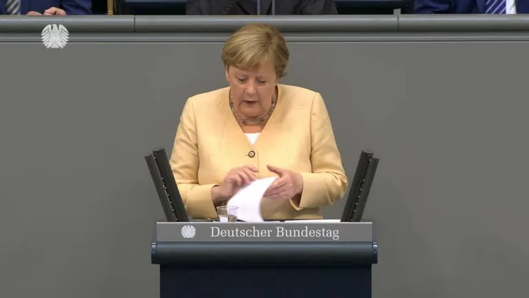 Sự kết thúc của kỷ nguyên Merkel - Ảnh 2. Sự kết thúc của kỷ nguyên Merkel - Ảnh 2.