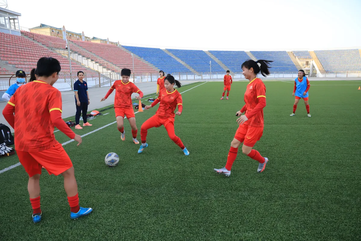 ĐT Nữ Việt Nam hướng đến trận đấu gặp chủ nhà Tajikistan - Ảnh 1. ĐT Nữ Việt Nam hướng đến trận đấu gặp chủ nhà Tajikistan - Ảnh 1.