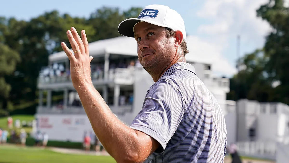 Patrick Cantlay duy trì vị trí dẫn đầu tại giải golf Tour Championship 2021 - Ảnh 1. Patrick Cantlay duy trì vị trí dẫn đầu tại giải golf Tour Championship 2021 - Ảnh 1.